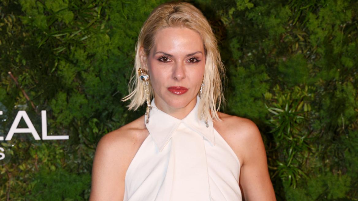 Έλενα Γαλύφα: Θύμα απάτης από χάκερ που παρίστανε τον Λάκη Γαβαλά