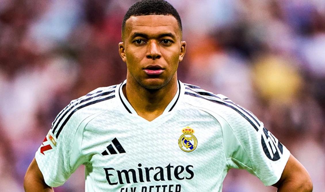 Ανησυχία για τον Κιλιάν Εμπαπέ. Μπήκε στο νοσοκομείο