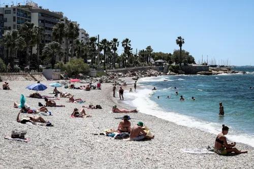 Ελληνικές παραλίες 2025: Ποιες είναι ακατάλληλες