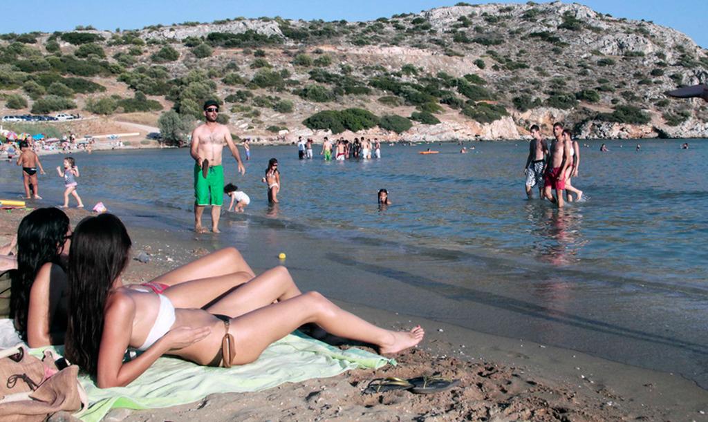Βουλιάζουν