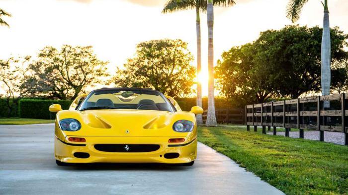 Η χρυσή Ferrari του Ralph Lauren: Μια σπάνια F50 βγαίνει στο «σφυρί» και αναμένεται να σπάσει ρεκόρ
