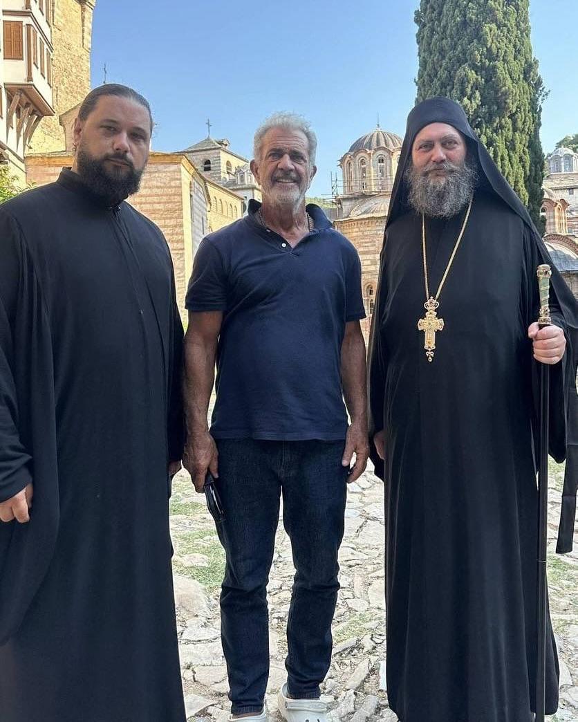 Ο Μελ Γκίμπσον προσκυνητής στο Άγιο Όρος