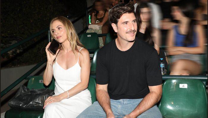 Παπαδημητρίου – Γεροντιδάκης: Ποζάρουν πρώτη φορά αγκαλιασμένοι