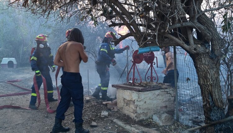 Πυροσβέστες, Δροσοπηγή
