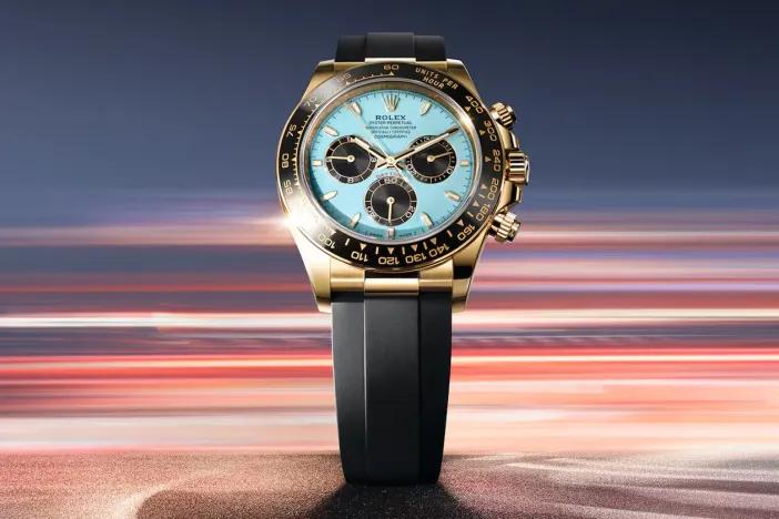 Με "Tiffany Daytona" ο Ράσελ Κρόου στο Wimbledon