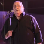 Βασίλης Καρράς: Δεν μπορώ να ακούω τα τραγούδια του, λέει ο αδερφός του