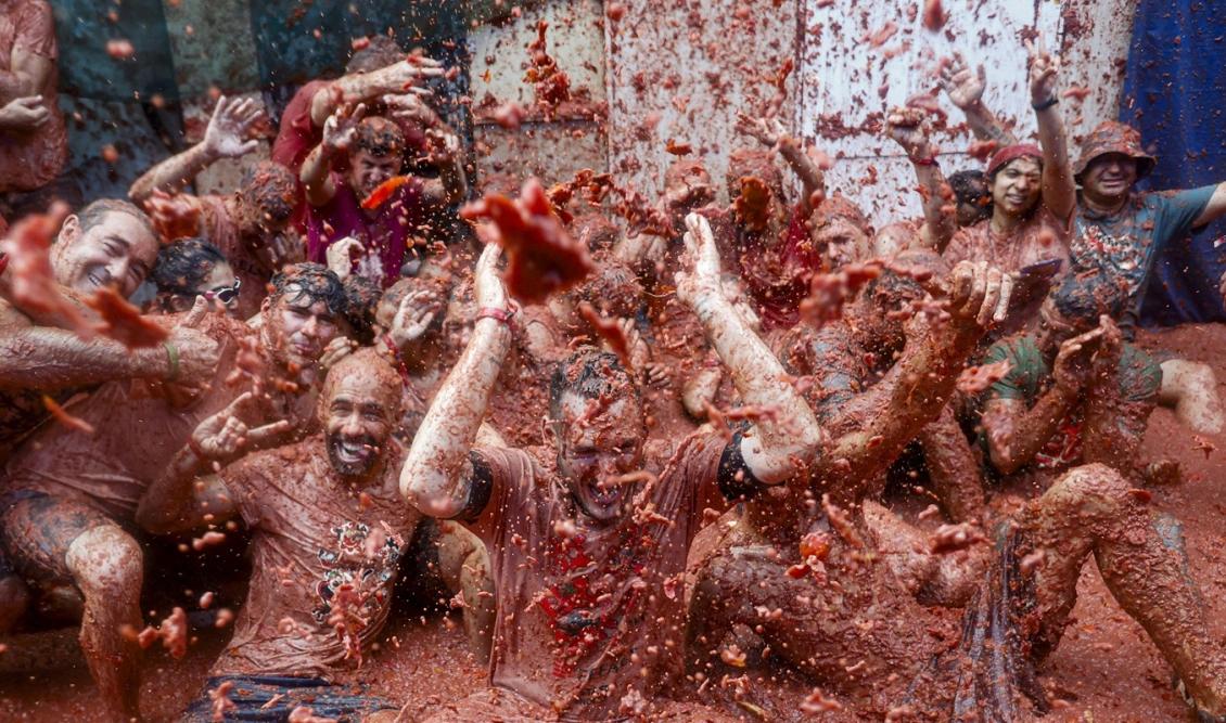 Πόλεμος ντομάτας στην Ισπανία: Το φεστιβάλ «La Tomatina»