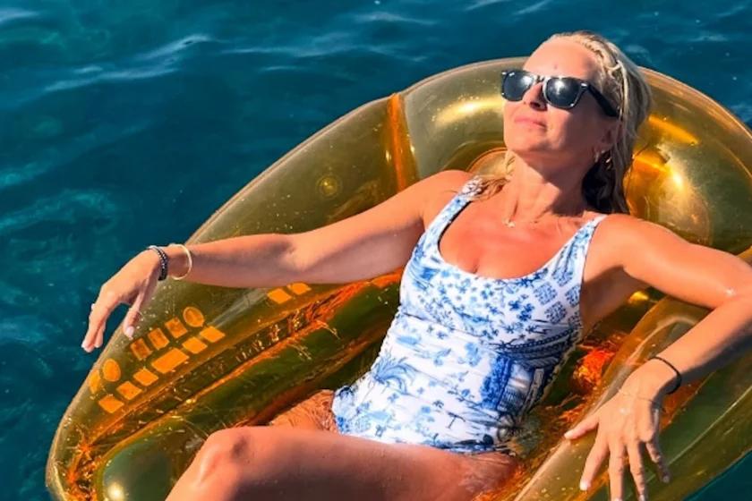 Μαρία Μπεκατώρου: "Όλα είναι Αύγουστος"