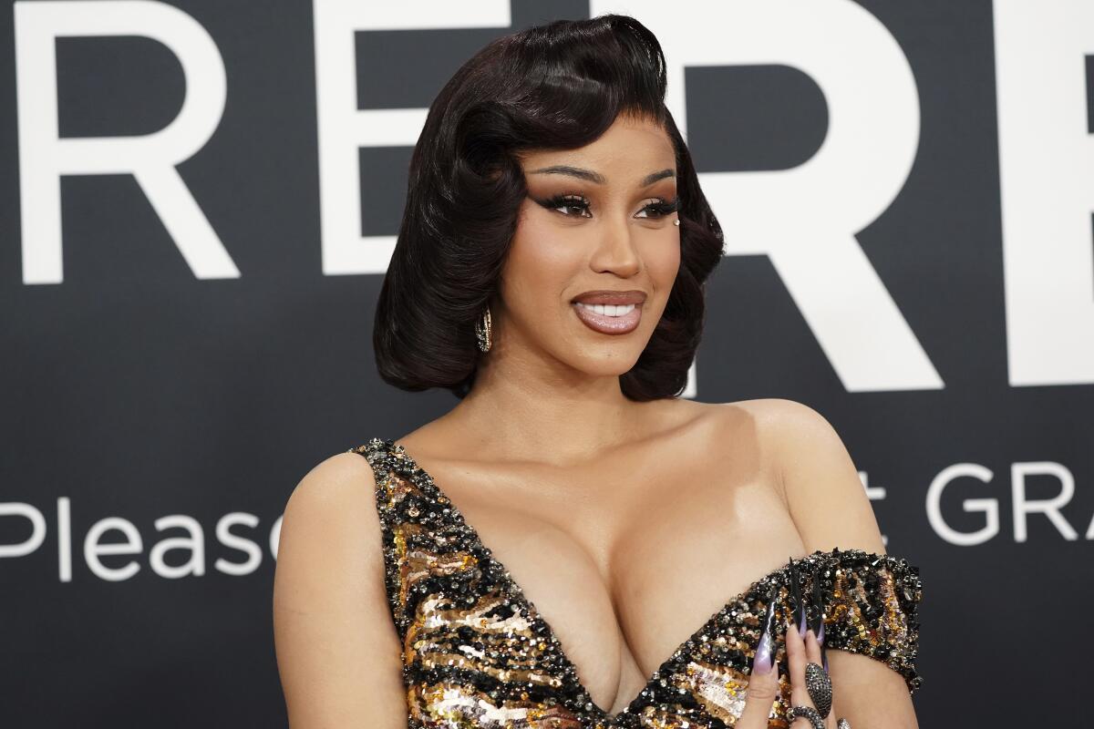 Έγκυος για τέταρτη φορά η Cardi B