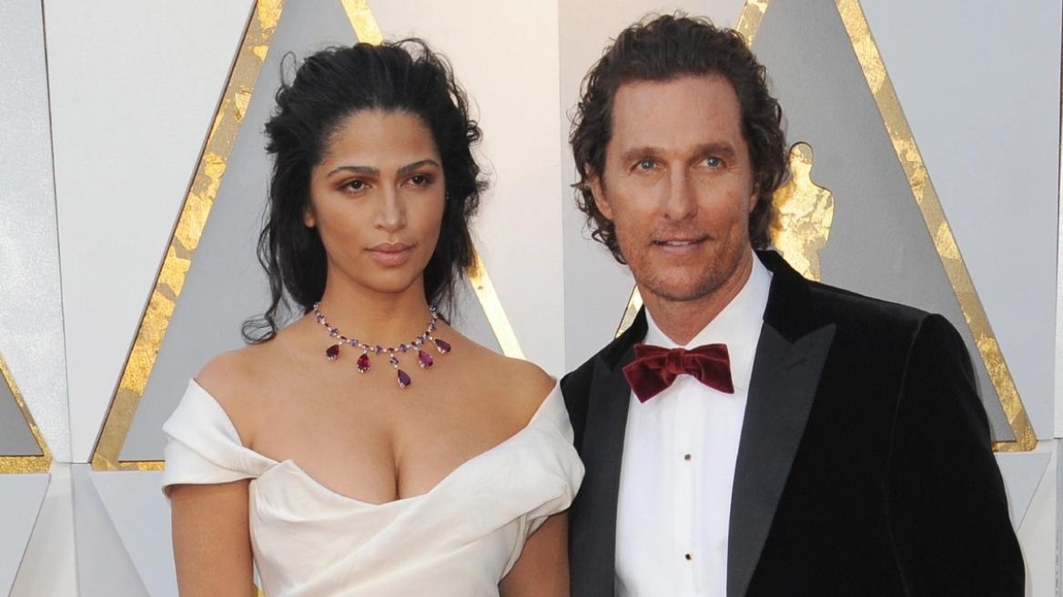 Η ερώτηση που ανάγκασε τον Μάθιου ΜακΚόναχι να παντρευτεί