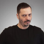 Αλέξανδρος Τσουβέλας: Κατέβασε την ανάρτηση για τον Χριστό