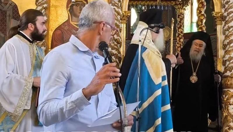 Το πουκάμισο το θαλασσί… που δίχασε τη Ζάκυνθο