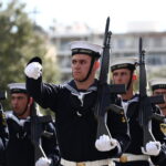 Παρέλαση 28ης Οκτωβρίου: «Τιμάμε αυτούς που ύψωσαν το “όχι” και πέταξαν πάνω από το φόβο»