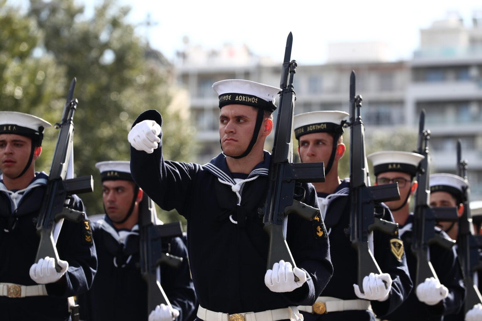 Παρέλαση 28ης Οκτωβρίου: «Τιμάμε αυτούς που ύψωσαν το “όχι” και πέταξαν πάνω από το φόβο»
