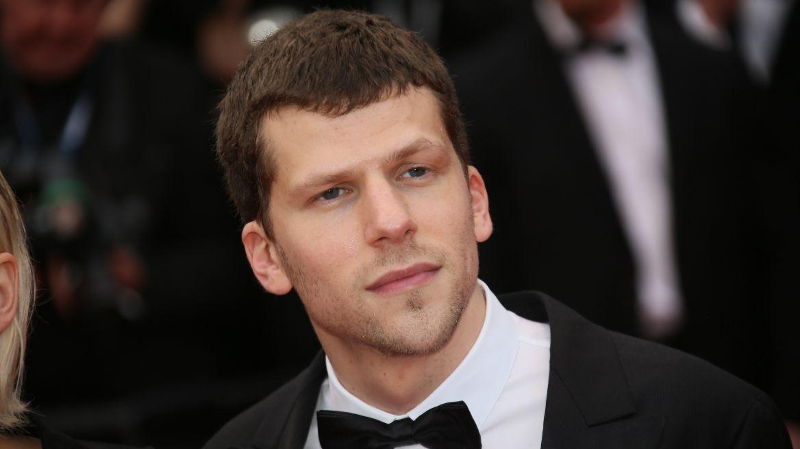 Τζέσι Άιζενμπεργκ: Θα δωρίσει το νεφρό του σε έναν άγνωστο