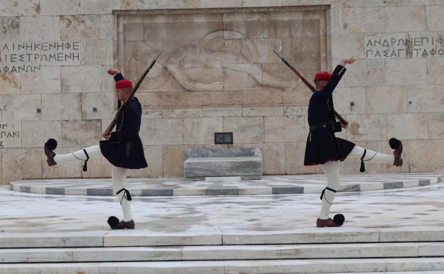 Βουλή: Πέρασε με 159 ψήφους η τροπολογία για το Μνημείο του Αγνώστου Στρατιώτη