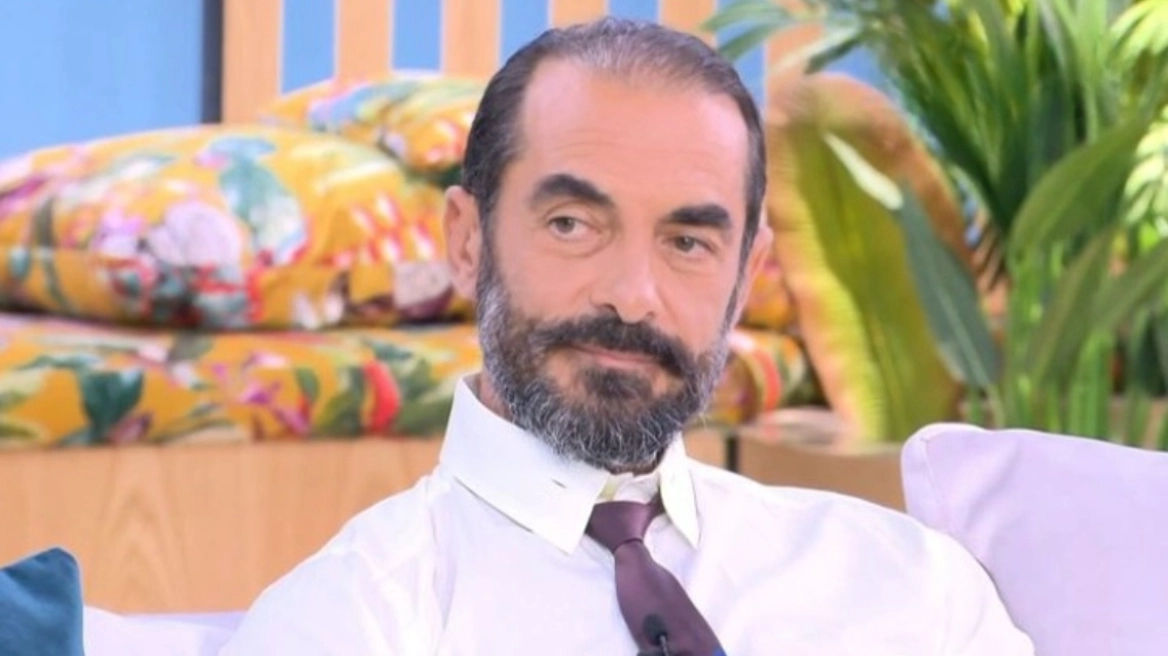 Συσσοβίτης για τη μητέρα του: Όταν πέθανε, είχε αλτσχάιμερ, ήμουν ο τελευταίος που ξέχασε