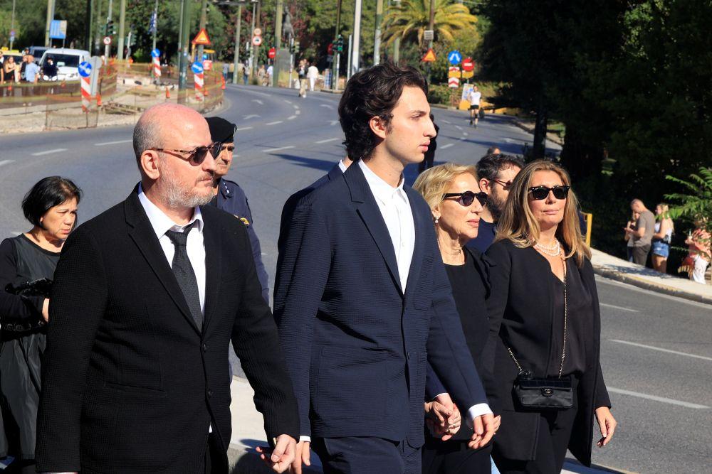 Ο συγκλονιστικός επικήδειος του εγγονού: Η ψυχή σου μένει μαζί μας, σ’ αγαπώ πολύ