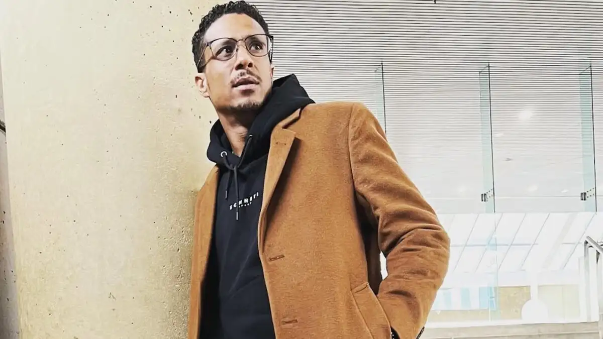 Πέθανε στα 42 του ο Φλόιντ Ρότζερ Μάγιερς Τζούνιορ