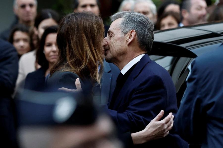 Νικολά Σαρκοζί