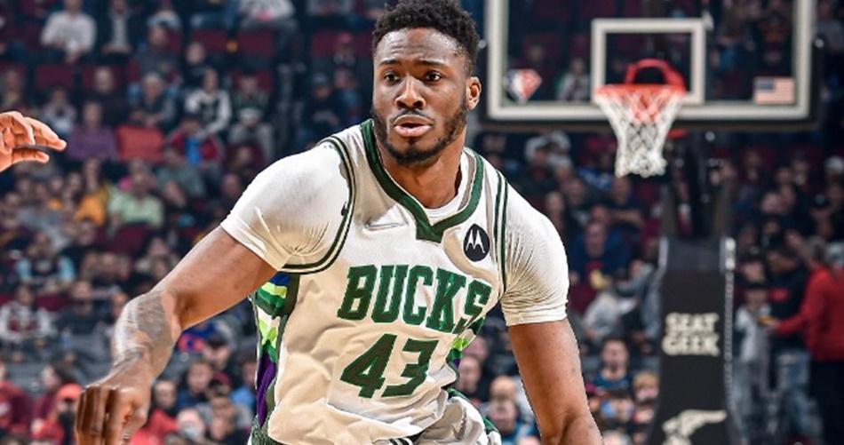 Θανάσης Αντετοκούνμπο: «Είναι καλό να παίζω εκτός Ηνωμένων Πολιτειών»