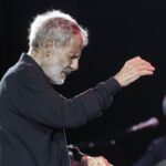 Το αντίο του Σταύρου Ξαρχάκου στον Σαββόπουλο: Πολεμήθηκε επειδή είχε διαφορετική άποψη