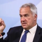 Μάκης Βορίδης: Καρέ καρέ η επίθεση με αυγά εναντίον του