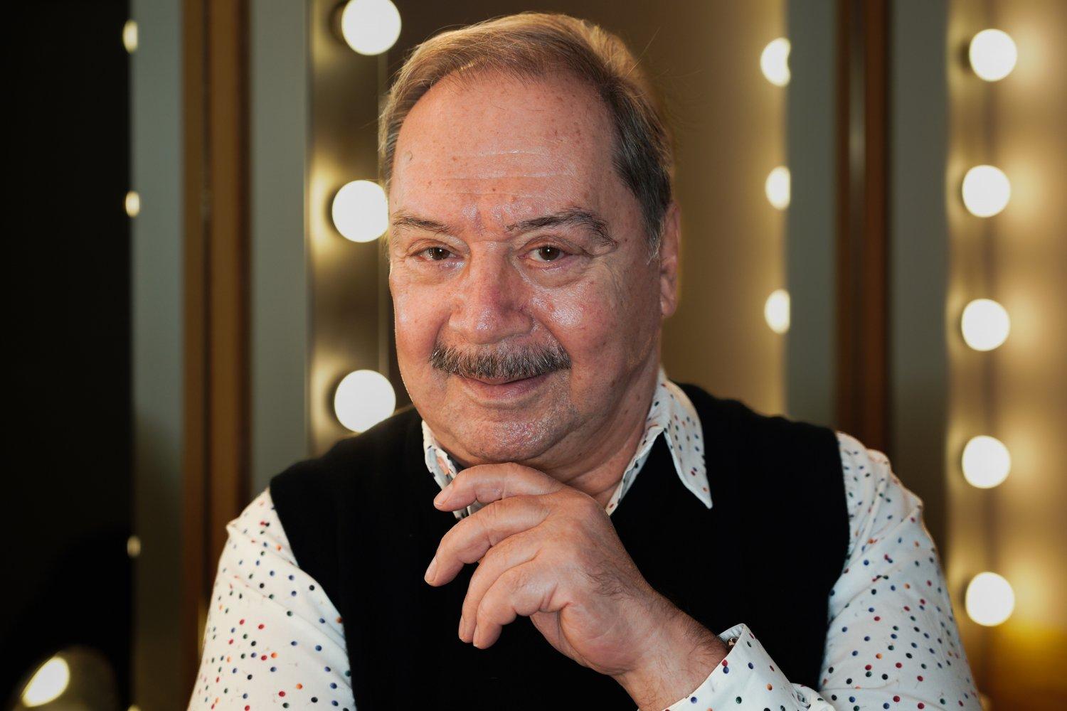 Σταμάτης Φασουλής: «Για δέκα χρόνια έπινα ένα μπουκάλι βότκα τη μέρα»