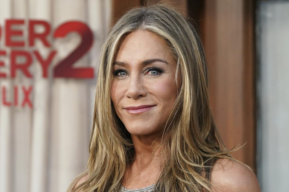 Τζένιφερ Άνιστον