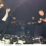 Η νυχτερινή Αθήνα  πήρε… φωτιά!!!