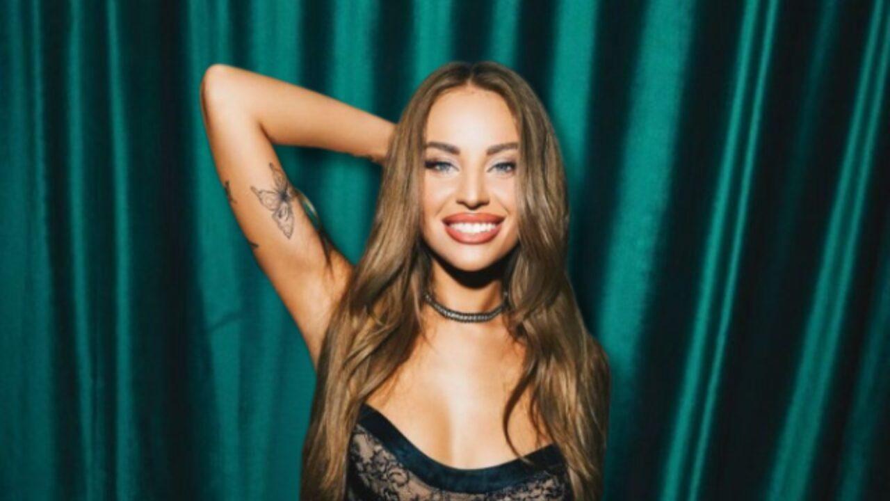 Ανδρομάχη για τον αγενή θαυμαστή: “Με άγγιξε στη σκηνή” – “Ήθελα να τον κλωτσήσω”