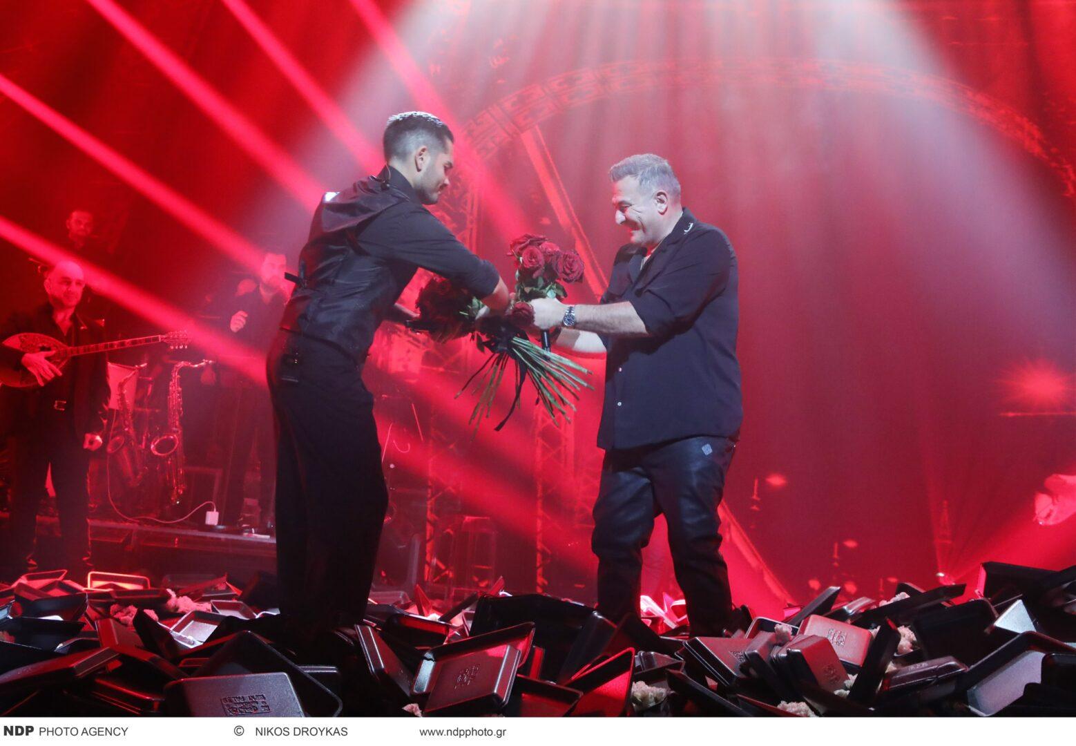 Ρέμος -Μάστορας: Μαγική έναρξη στο Nox