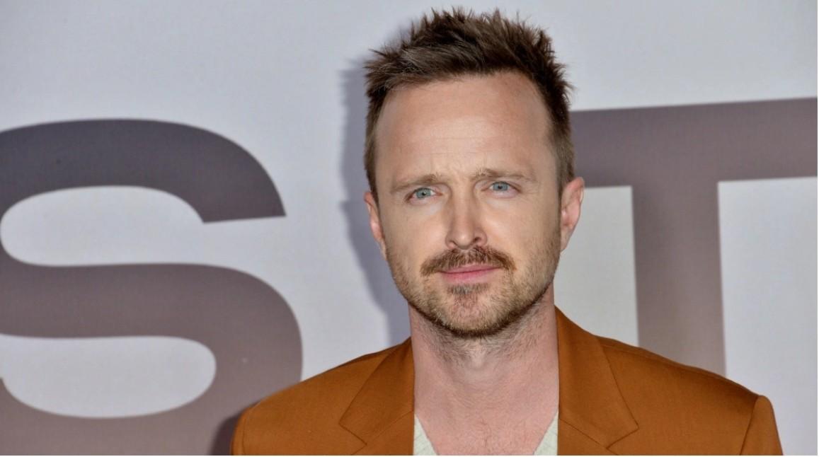 Άαρον Πολ: Μετά τις πυρκαγιές στο Λος Άντζελες μετακόμισε στο Παρίσι