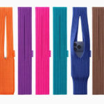 Η Apple «ξαναχτυπησε»: Η «κάλτσα» για το iPhone αξίας $230  – Αντιδράσεις για το «iPhone Pocket»