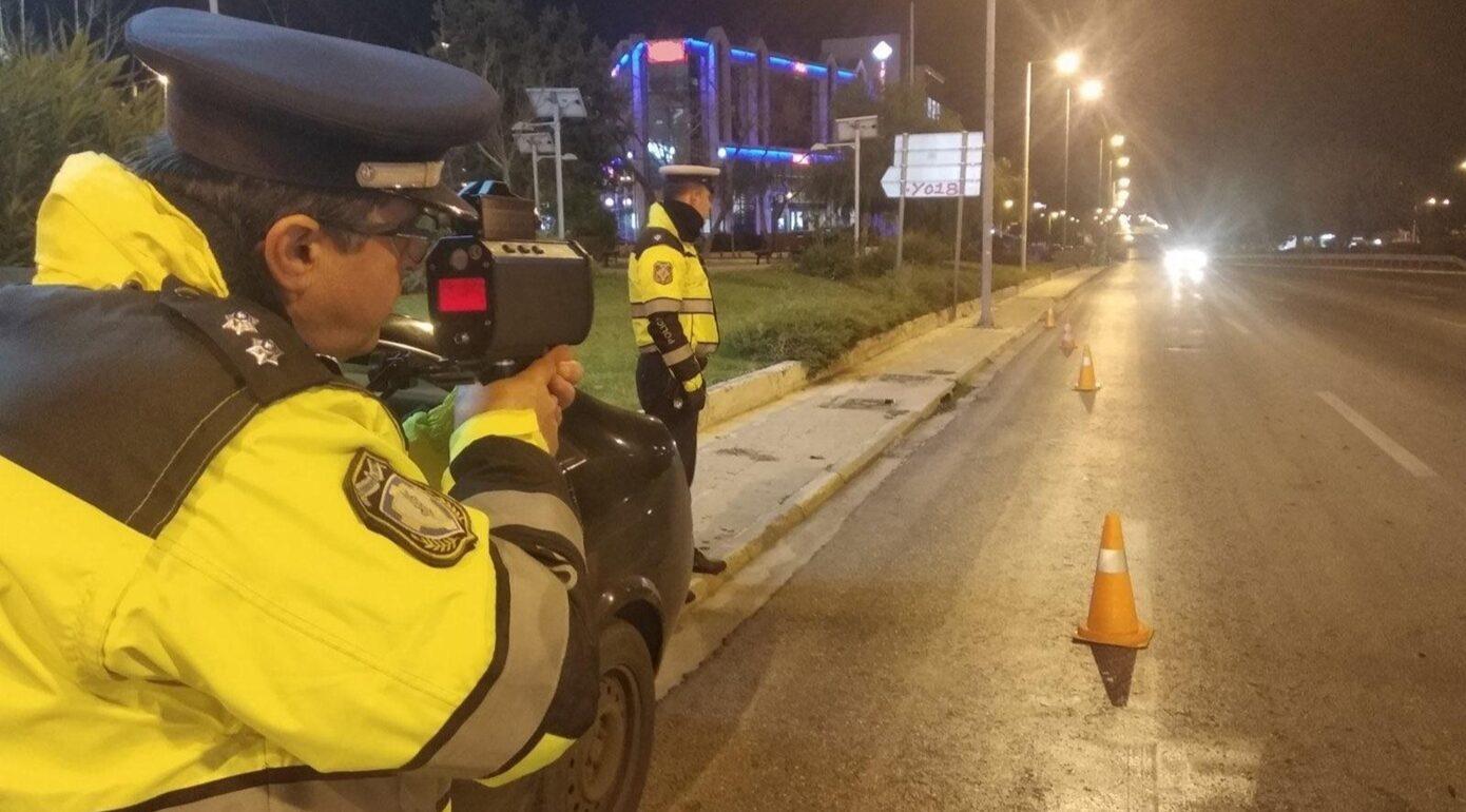 Λεωφόρος Βουλιαγμένης: Συνελήφθη γνωστός επιχειρηματίας που έτρεχε με 216 χιλιόμετρα την ώρα!