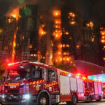 Τραγωδία στο Χονγκ Κονγκ: Φονική πυρκαγιά καταστρέφει οκτώ κτίρια