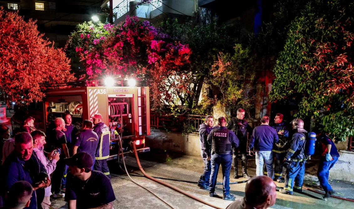 Φωτιά-φρίκη στο Ηράκλειο: Έκαψε τη μητέρα και τον θείο του και πήδηξε στο κενό