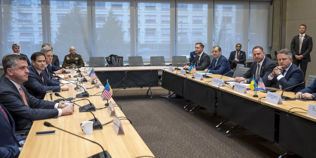 Financial Times: Πρόταση 19 σημείων από ΗΠΑ & Ουκρανία για τερματισμό του πολέμου