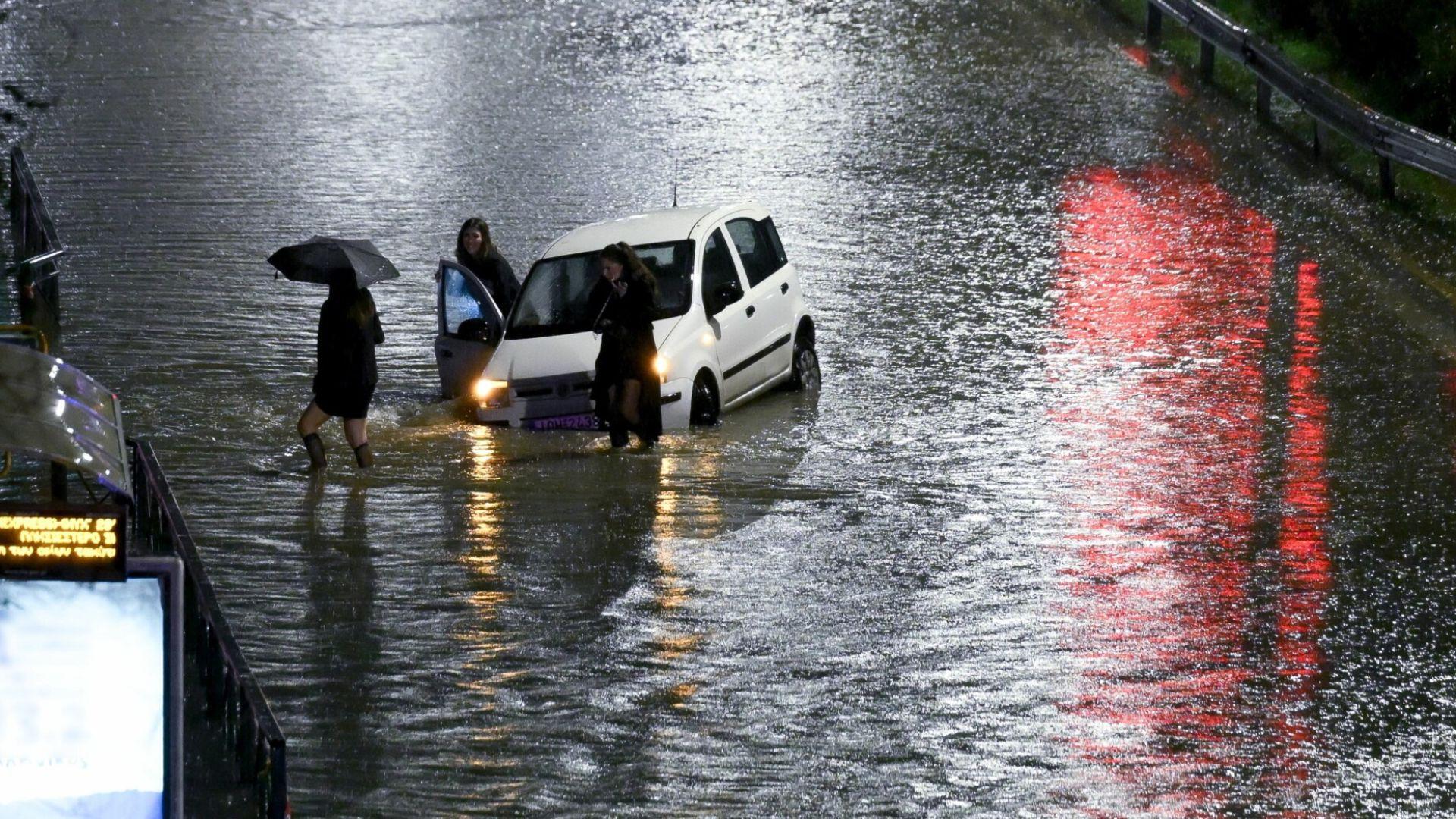 Κόκκινος συναγερμός για την κακοκαιρία Adel!