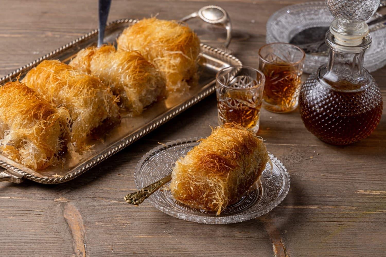 Πως θα κάνετε εύκολα σιροπιαστό κανταΐφι της γιαγιάς