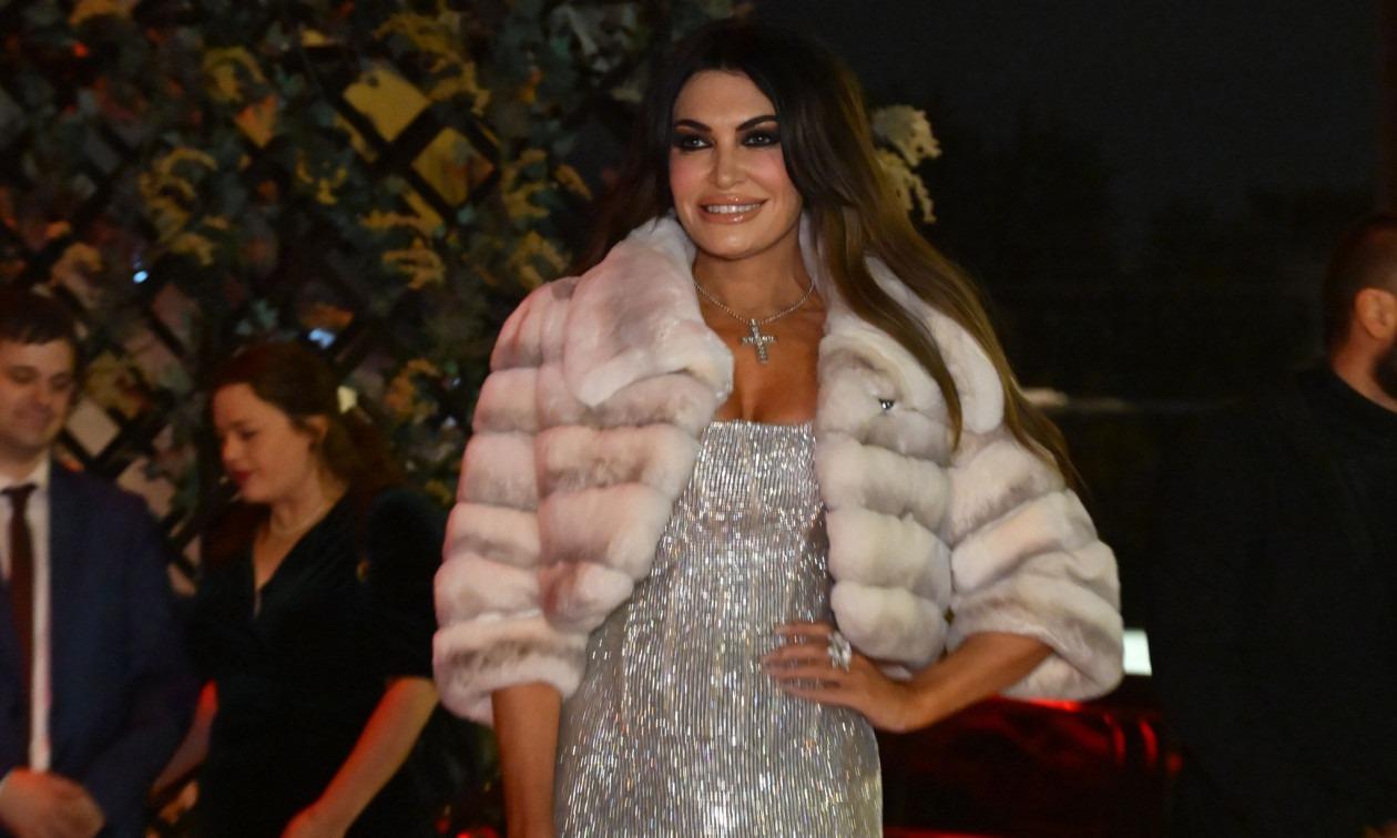 Οι γουνοποιοί της Καστοριάς προσκαλούν την Κίμπερλι Γκιλφόιλ