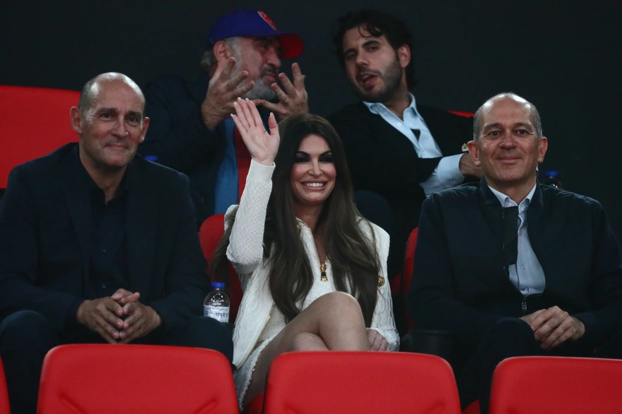 Κίμπερλι Γκιλφόιλ: Στο ΣΕΦ για τον αγώνα του Ολυμπιακού με τη Ζαλγκίρις