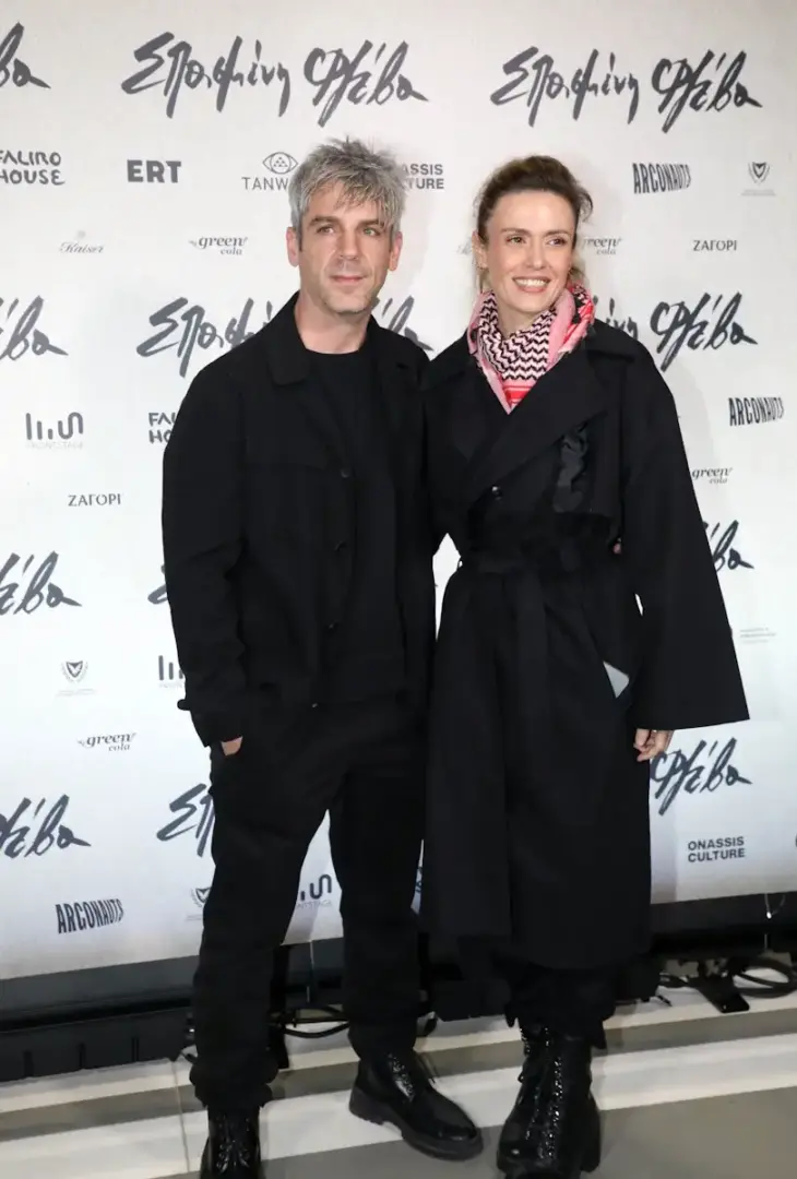 Ο Βασίλης Μπισμπίκης μίλησε στις τηλεοπτικές κάμερες και ρωτήθηκε για το τροχαίο ωστόσο αυτό δημιουργείσαι αμηχανία.