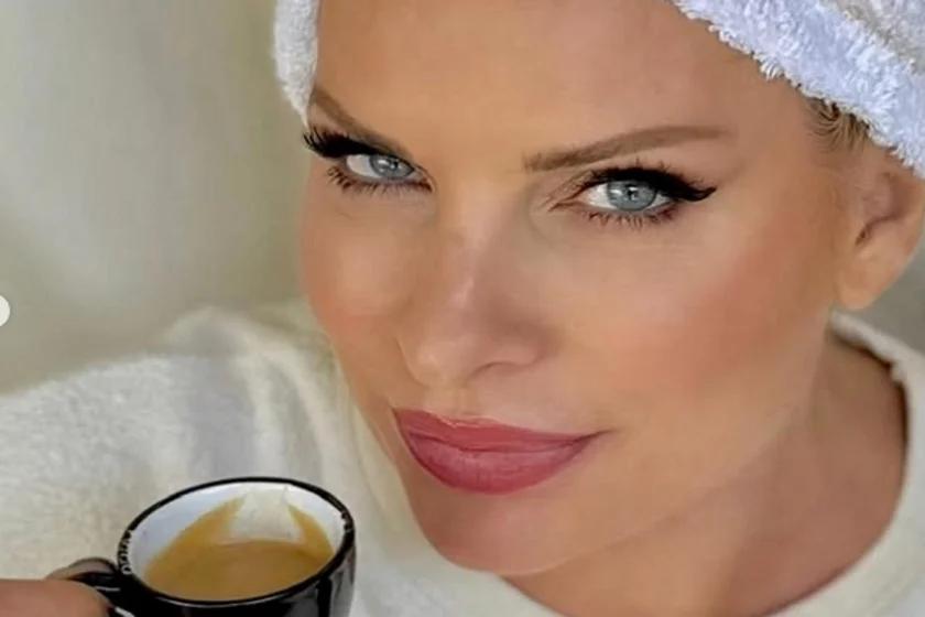 Η επιστροφή της ωραίας Ελένης