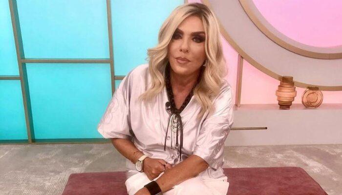 Έσπασε η Δάφνη Μπόκοτα on air για την επέτειο του Πολυτεχνείου