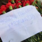 Πολυτεχνείο: Άνοιξαν οι πύλες για την 57η επέτειο – Φόρος τίμης από τους πολίτες