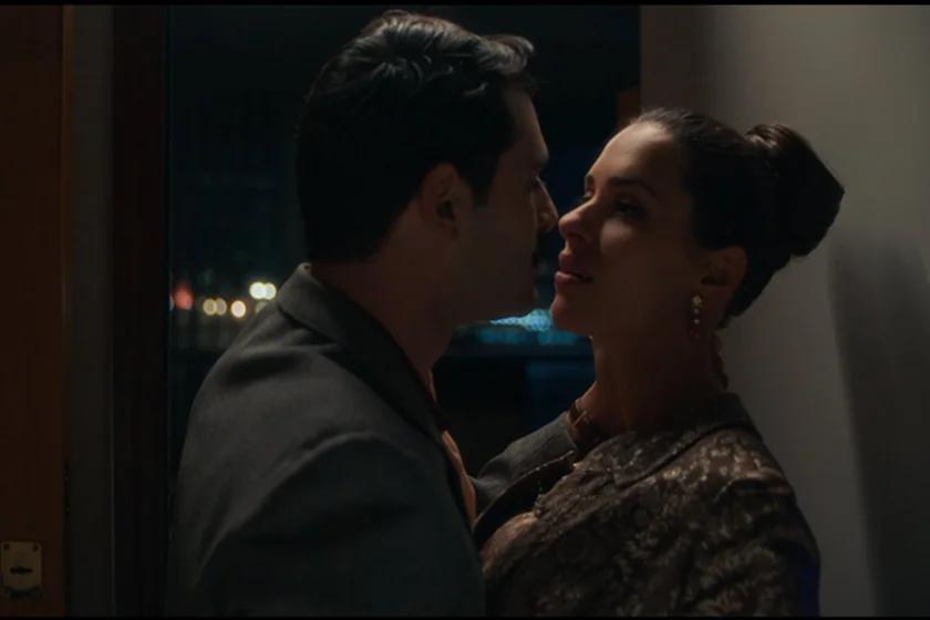 «Porto Leone»: Ένα φιλί και μια μητέρα σε αντίσταση