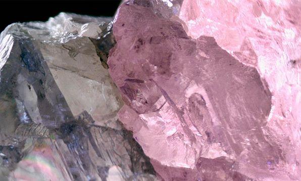 Ανακαλύφθηκε μοναδικό δίχρωμο διαμάντι