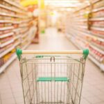 Ποιες Κυριακές είναι ανοιχτά καταστήματα και σούπερ μάρκετ