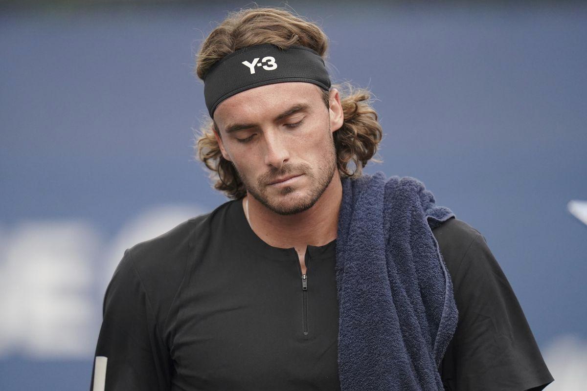 Στέφανος Τσιτσιπάς: Η μητέρα του απαντά για το πρόστιμο